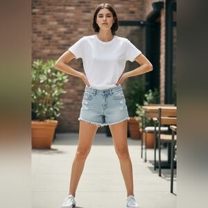 AMERICAN EAGLE OUTFITTERS Light Blue Distressed Denim Shorts SIZE 4 WAIST 28"